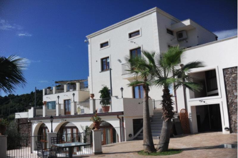 Tenuta Santa Tecla Ачиреале Экстерьер фото